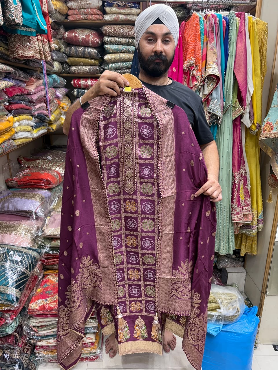 Dola Banarsi Bandhej Weaving Suits