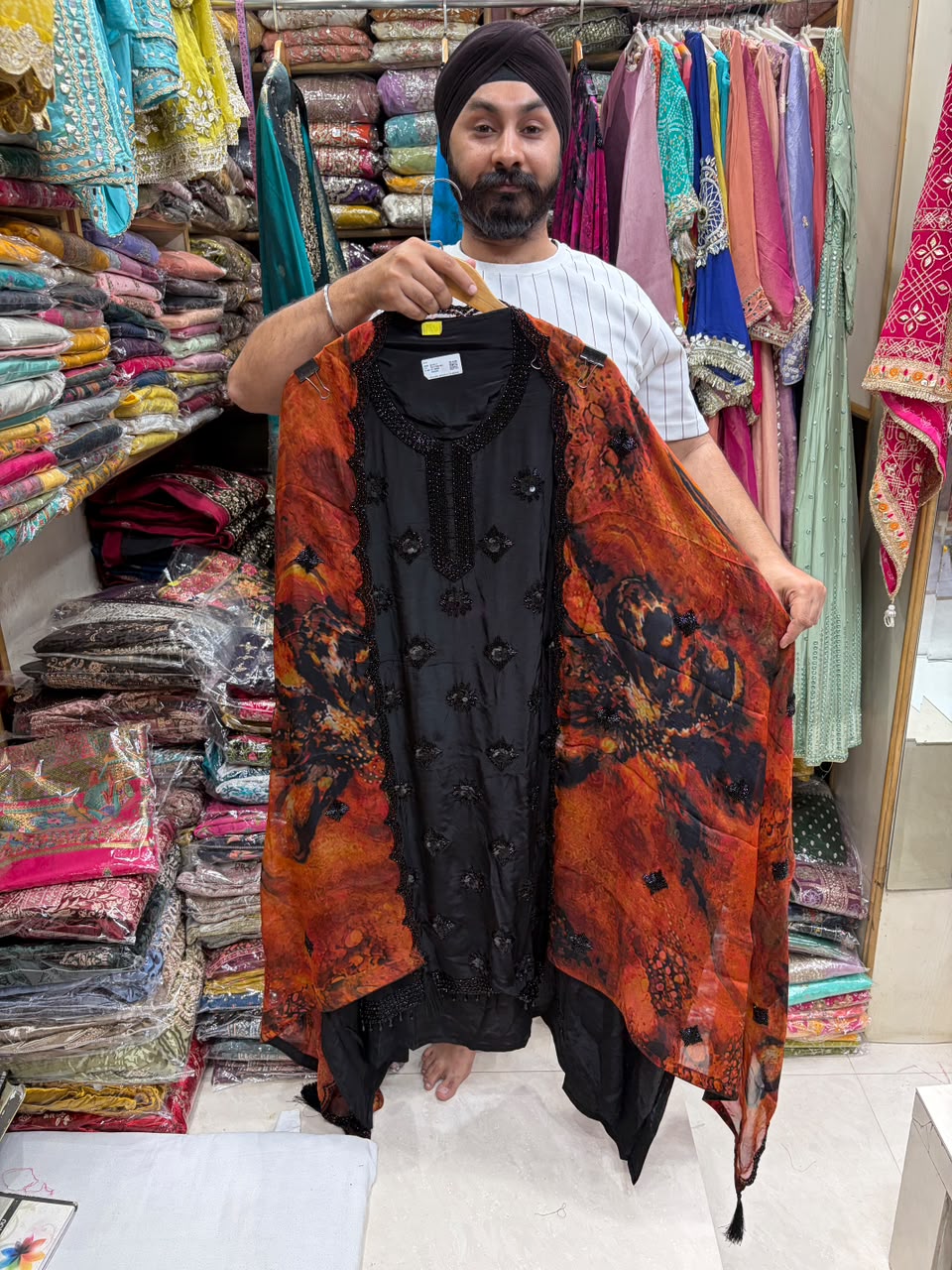 Crepe Black Beads Work Shibori Print Dupatta